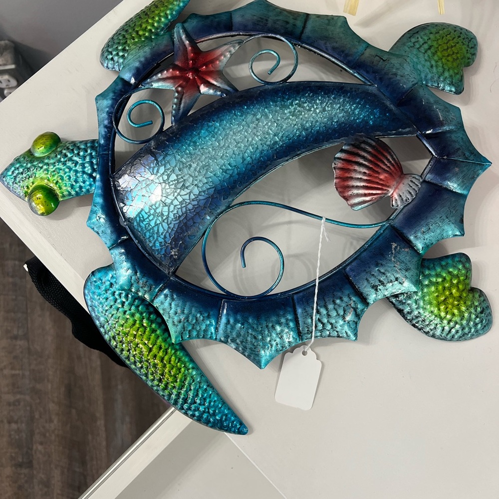 Metal Sea Turtle Wall Decor